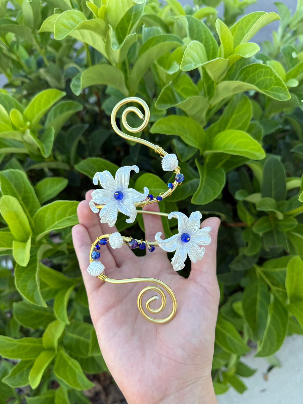 Deep ocean arm cuff
