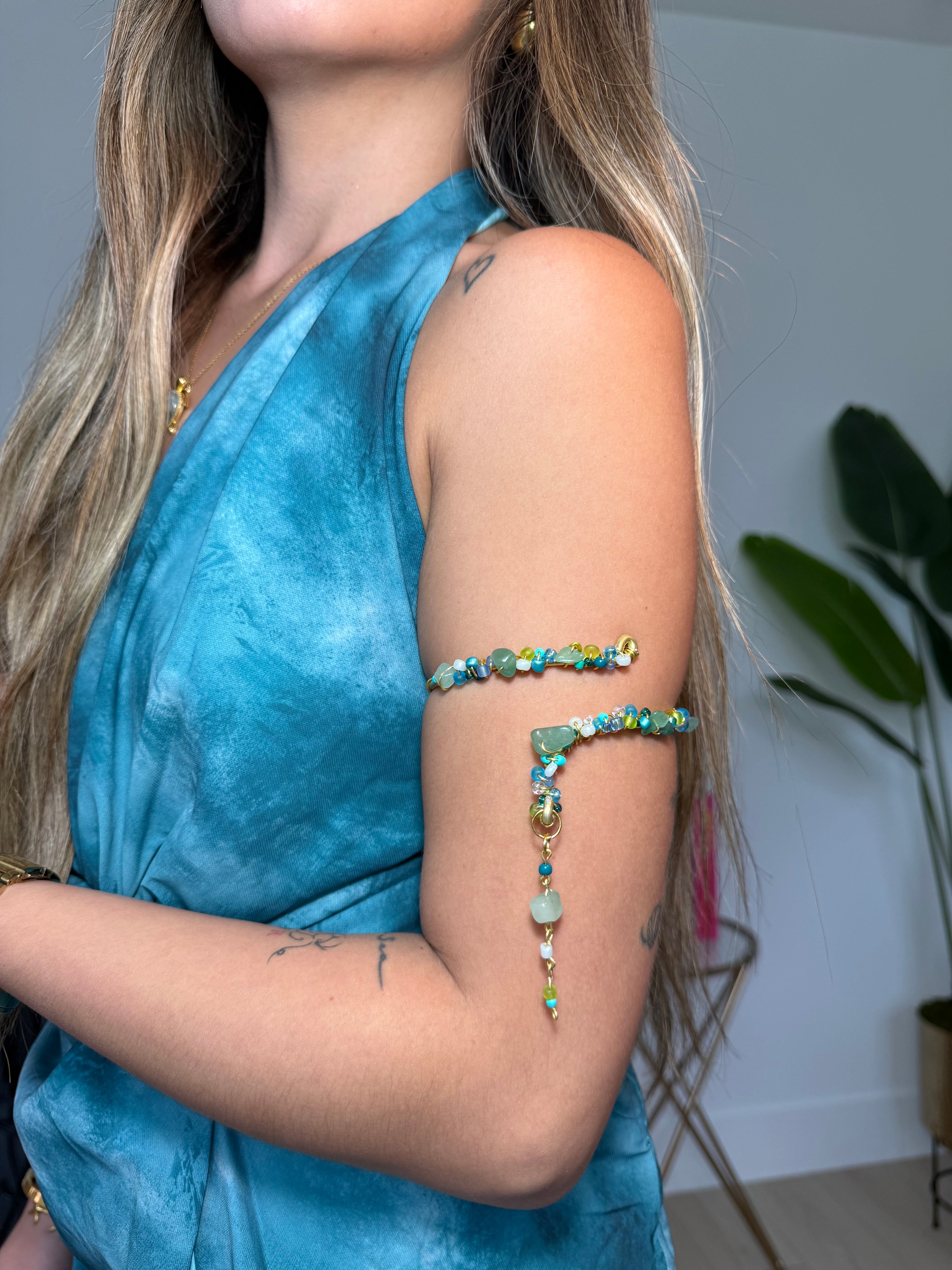 Aqua arm cuff