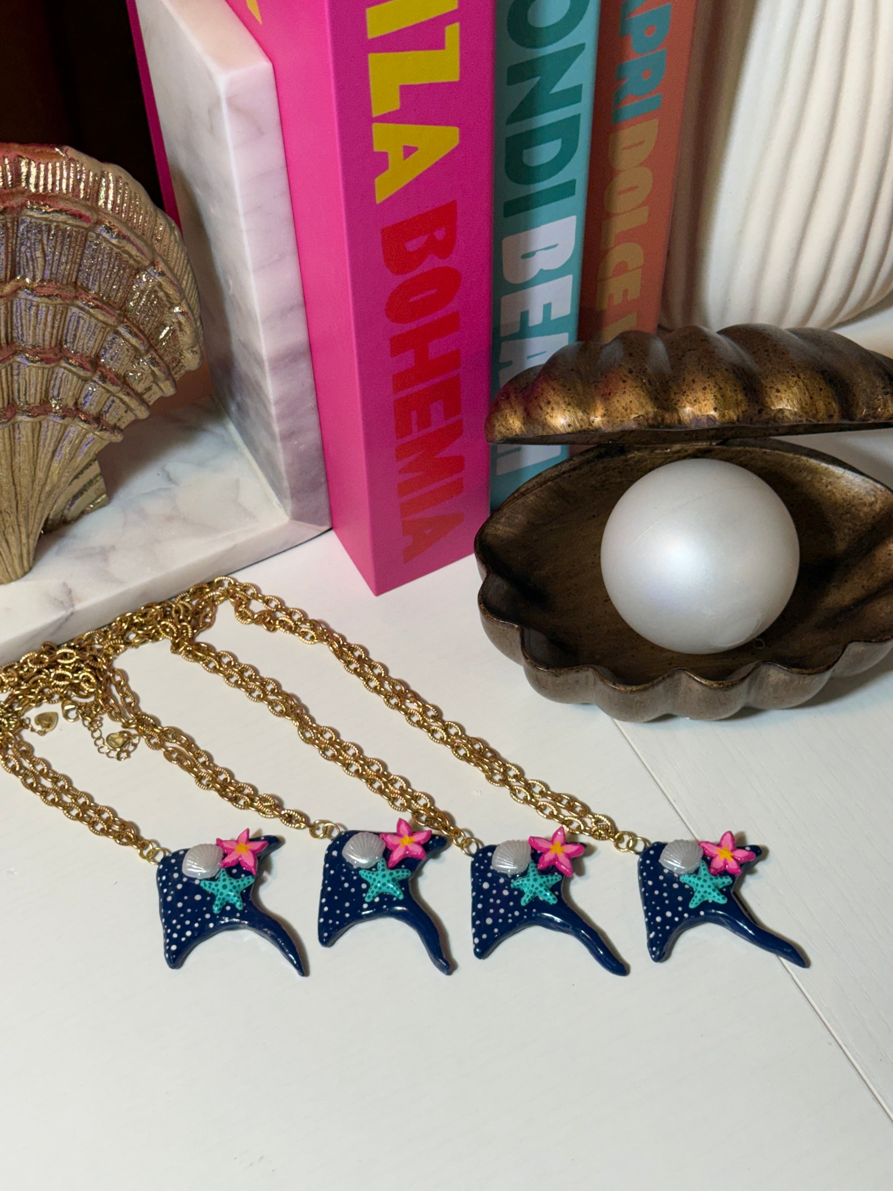 Sea Ray Necklace
