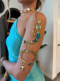 Seahorse arm cuff