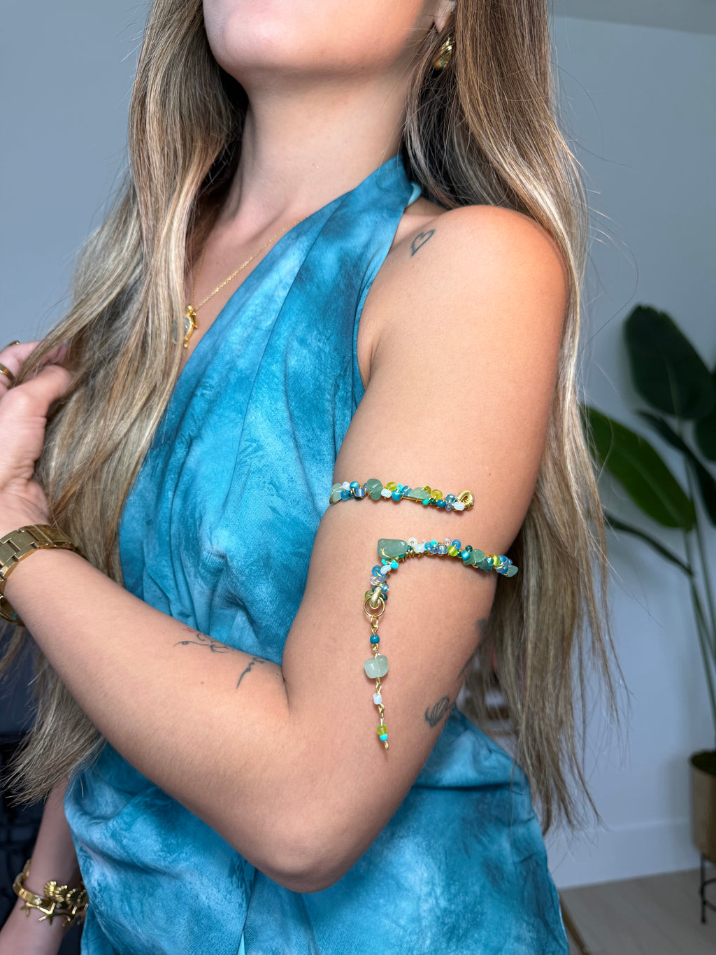 Aqua arm cuff